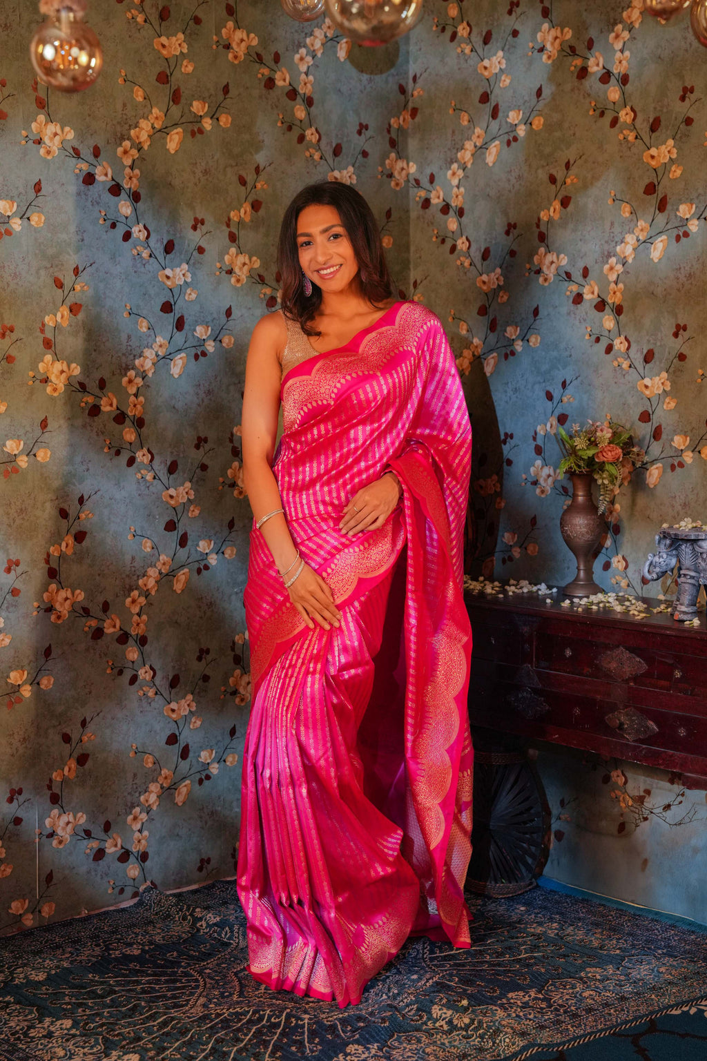 PURE BANARAS SCALLOP DESIGN SILK SAREE